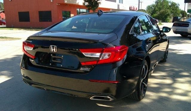 2022 Honda Accord - Image 4