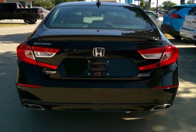 2022 Honda Accord - Image 6