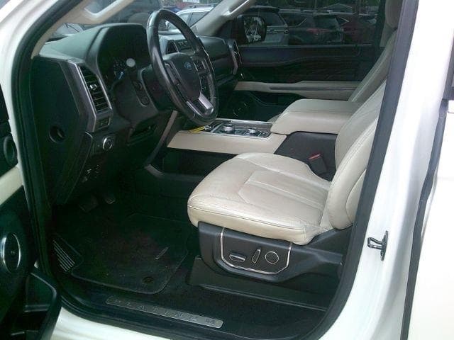 2019 Ford Expedition - Image 9