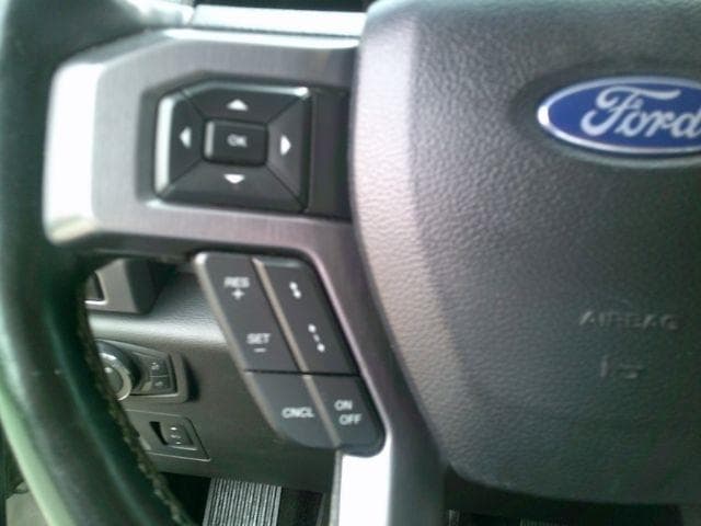 2019 Ford Expedition - Image 10