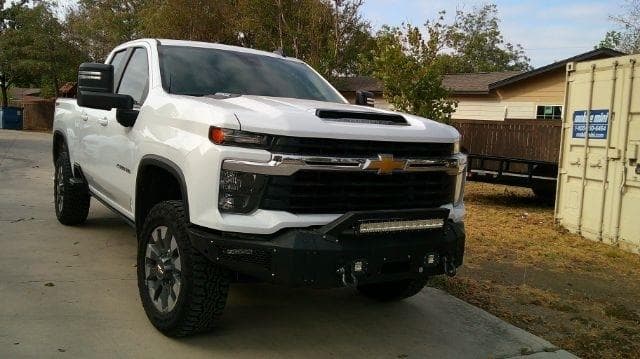 2024 Chevrolet Silverado - Image 6