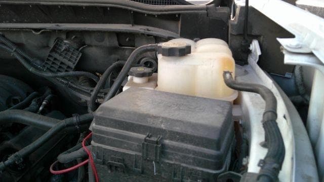 2024 Chevrolet Silverado - Image 14