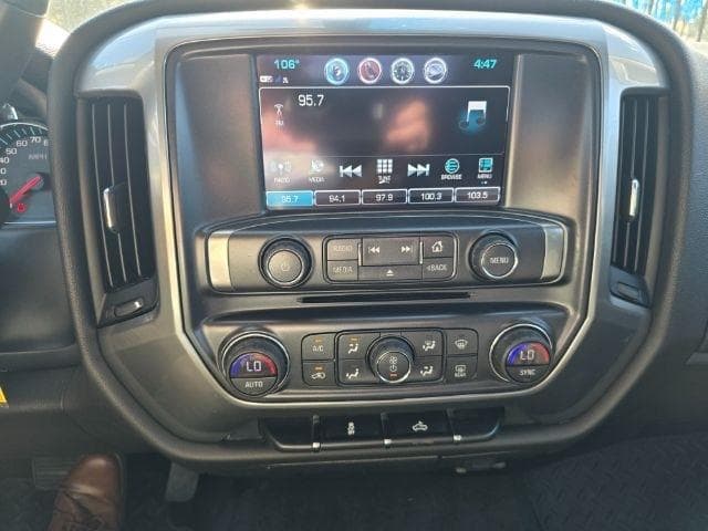 2017 CHEVROLET Silverado - Image 13