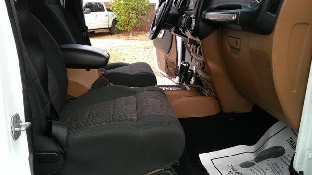 2012 Jeep Wrangler - Image 24