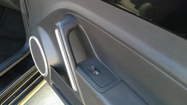 2016 Volkswagen Beetle - Image 12