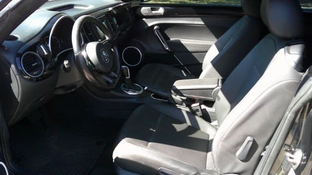 2016 Volkswagen Beetle - Image 16