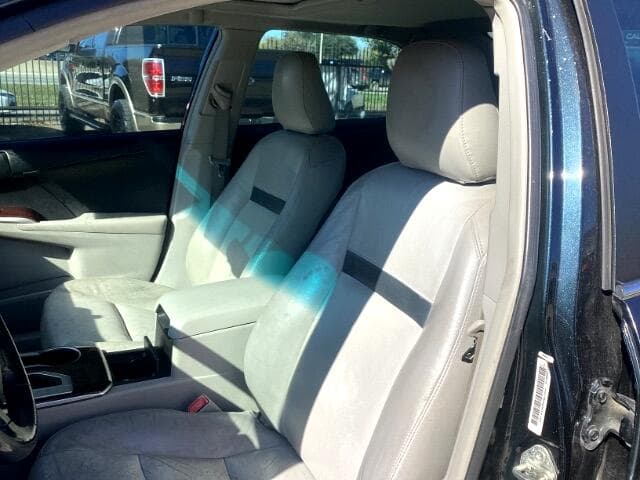 2014 TOYOTA Camry - Image 10