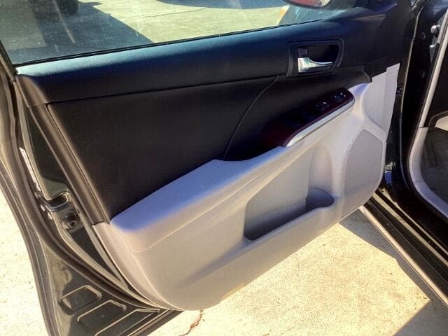 2014 TOYOTA Camry - Image 11