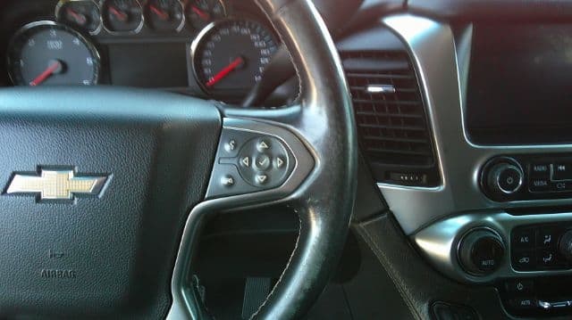 2020 Chevrolet Suburban - Image 9