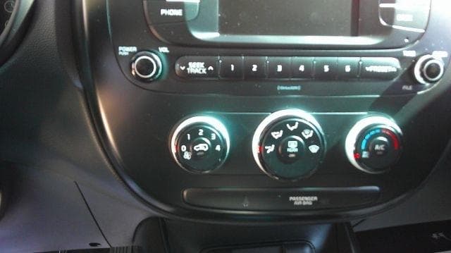 2018 KIA Soul - Image 12