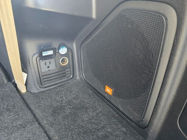 2015 TOYOTA 4Runner - Image 17