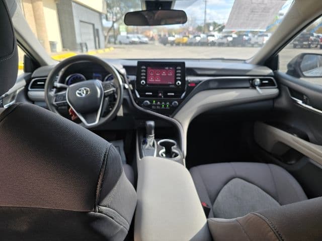 2021 Toyota Camry - Image 10
