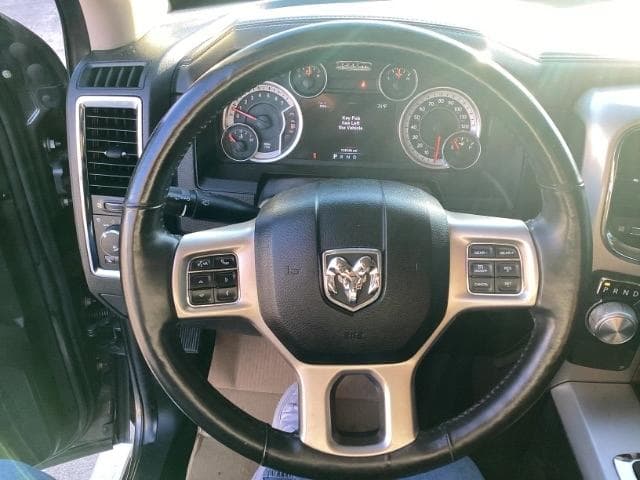 2014 RAM 1500 - Image 9