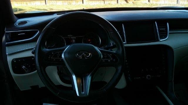 2019 Infiniti QX50 - Image 11