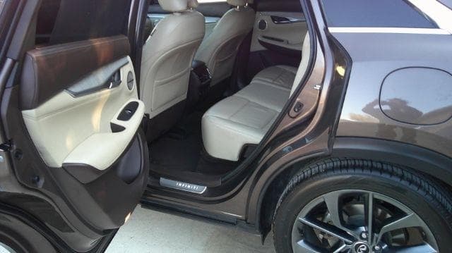 2019 Infiniti QX50 - Image 13