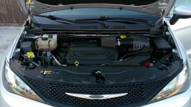 2023 Chrysler Voyager - Image 23