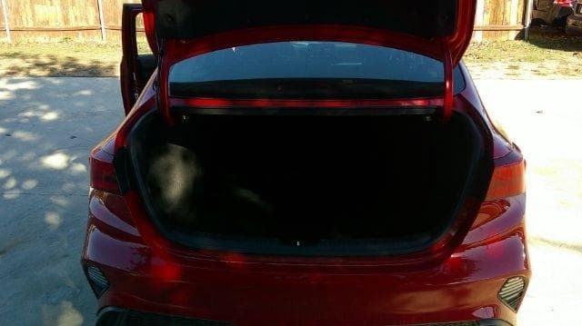 2023 Kia Forte - Image 4