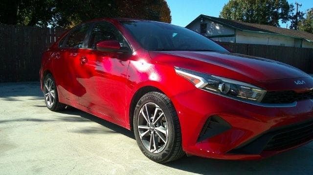 2023 Kia Forte - Image 6