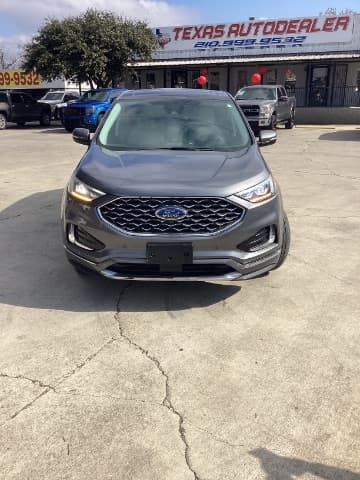 2022 FORD Edge