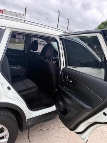 2019 NISSAN Rogue - Image 20