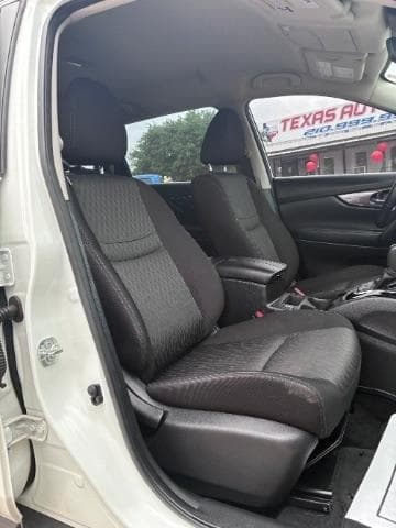 2019 NISSAN Rogue - Image 23