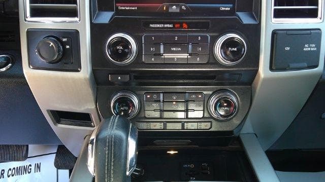 2015 FORD F-150 - Image 10