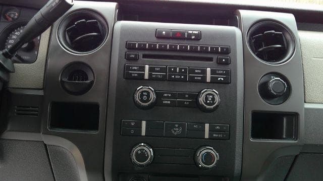 2010 FORD F-150 - Image 10