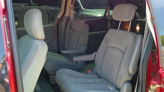 2007 DODGE Grand - Image 13