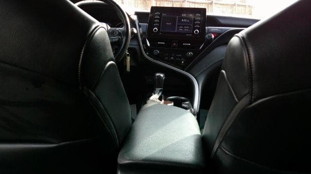 2021 TOYOTA Camry - Image 18