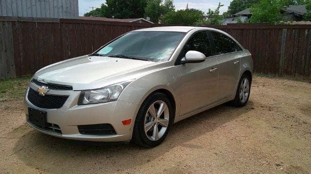 2013 CHEVROLET Cruze - Image 1