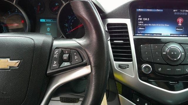 2013 CHEVROLET Cruze - Image 9