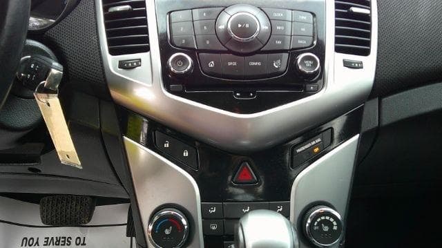 2013 CHEVROLET Cruze - Image 10