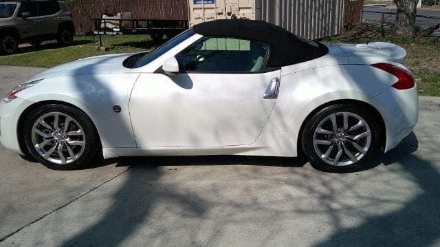 2013 NISSAN Z - Image 2