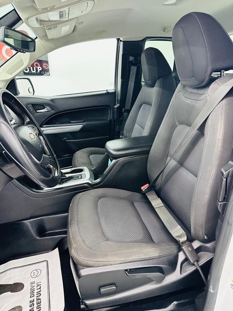 2020 CHEVROLET Colorado - Image 3