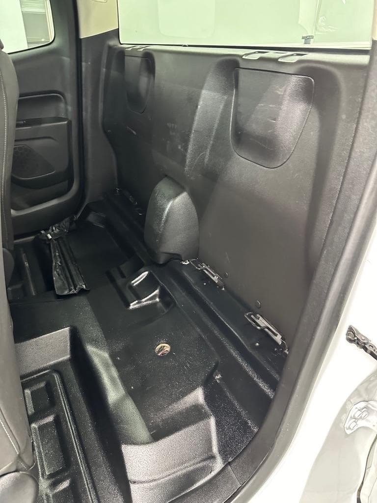 2020 CHEVROLET Colorado - Image 6