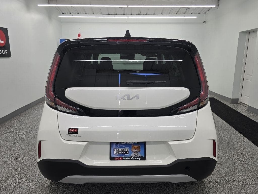 2023 Kia Soul - Image 3