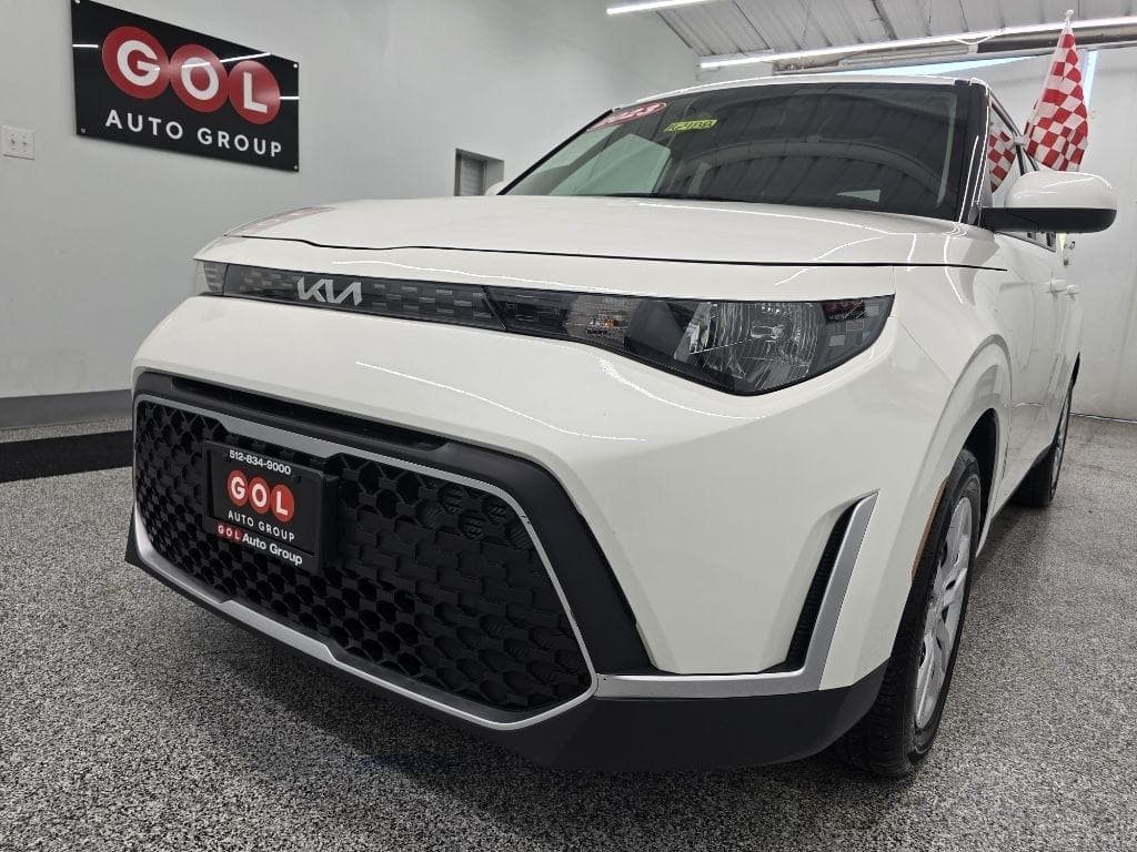 2023 Kia Soul - Image 7