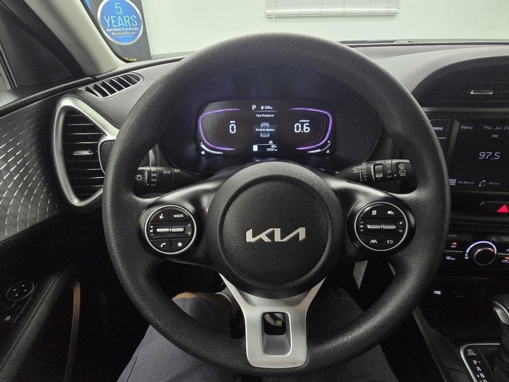 2023 Kia Soul - Image 18