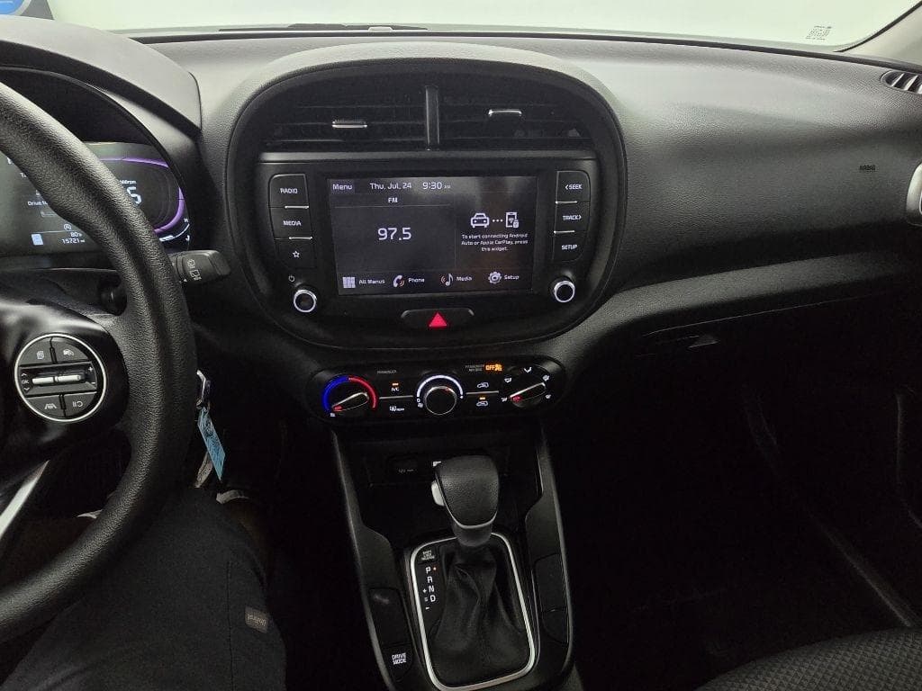 2023 Kia Soul - Image 21