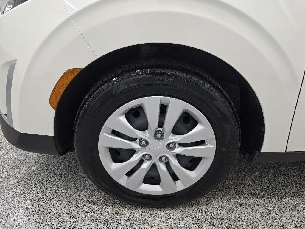 2023 Kia Soul - Image 29