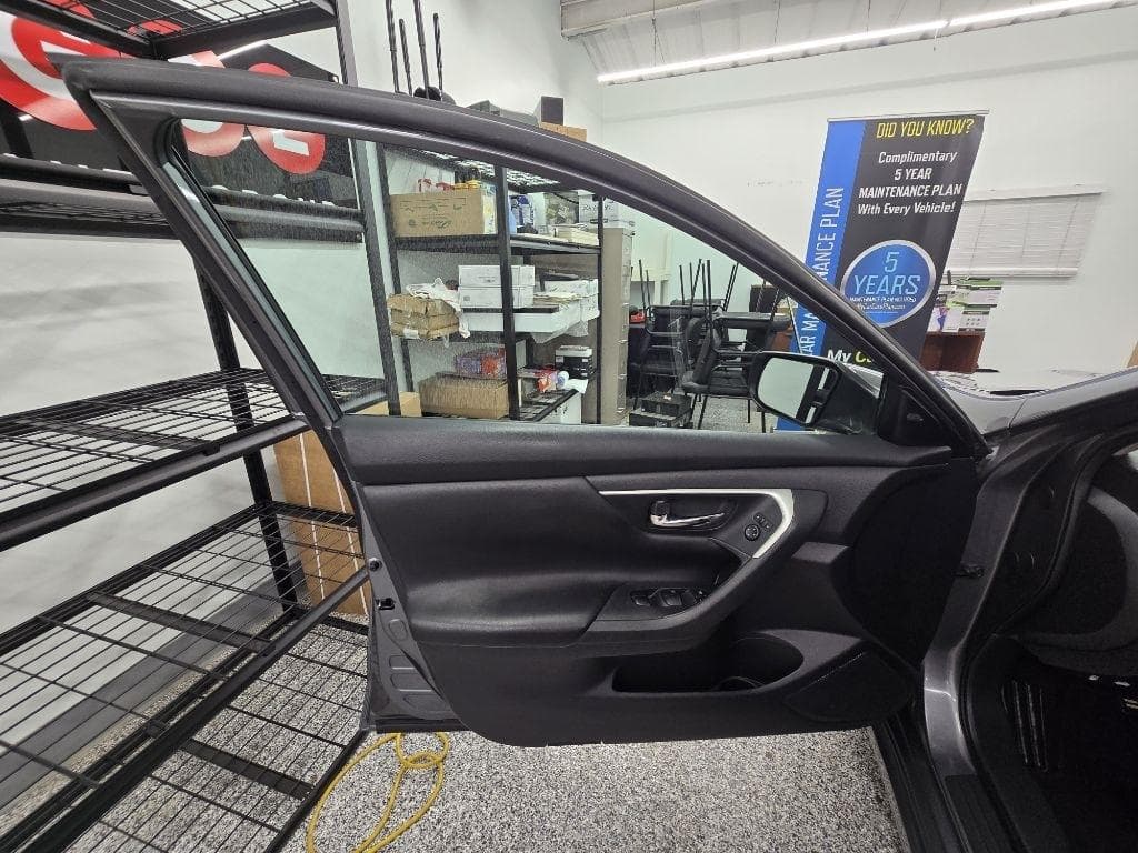 2017 NISSAN Altima - Image 20