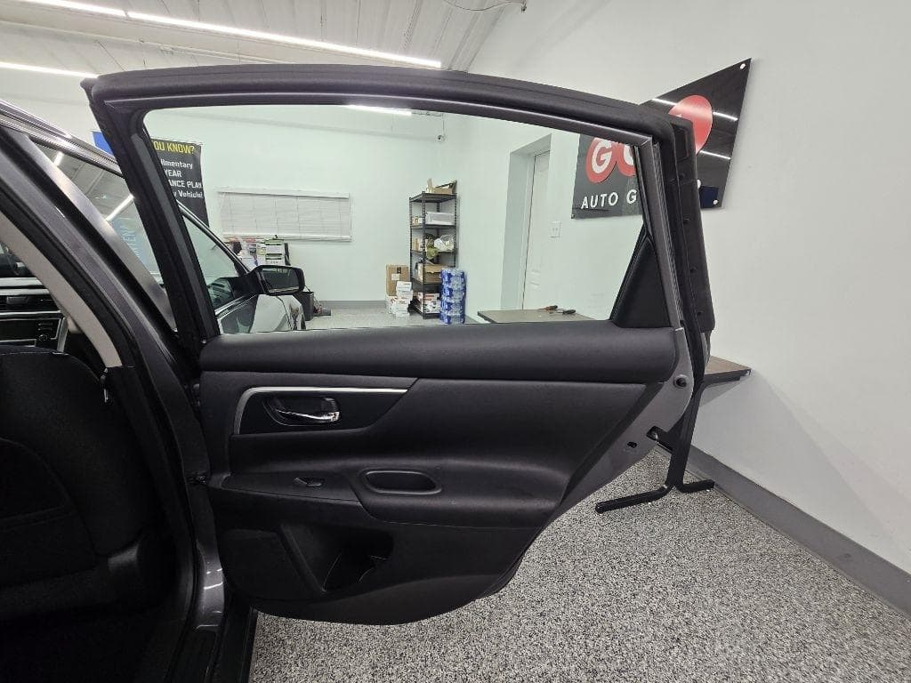 2017 NISSAN Altima - Image 23