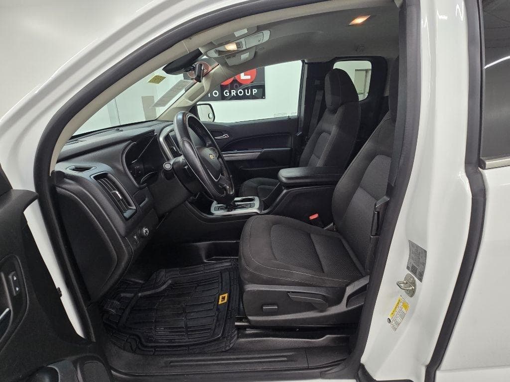 2020 CHEVROLET Colorado - Image 13