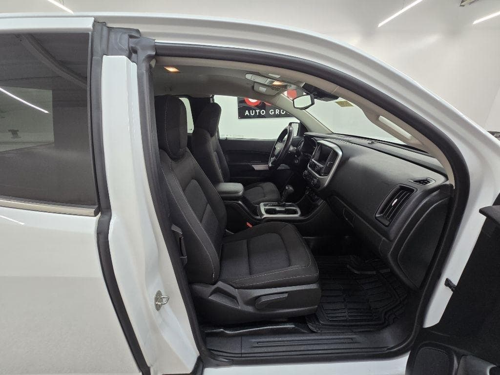 2020 CHEVROLET Colorado - Image 14