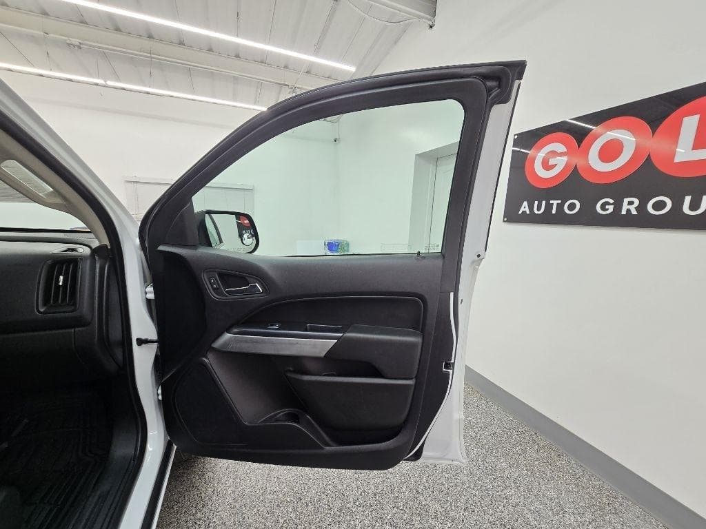 2020 CHEVROLET Colorado - Image 21