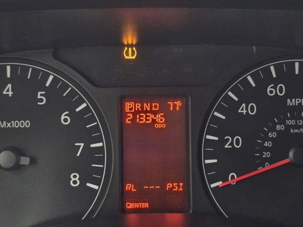 2017 Nissan NV - Image 15