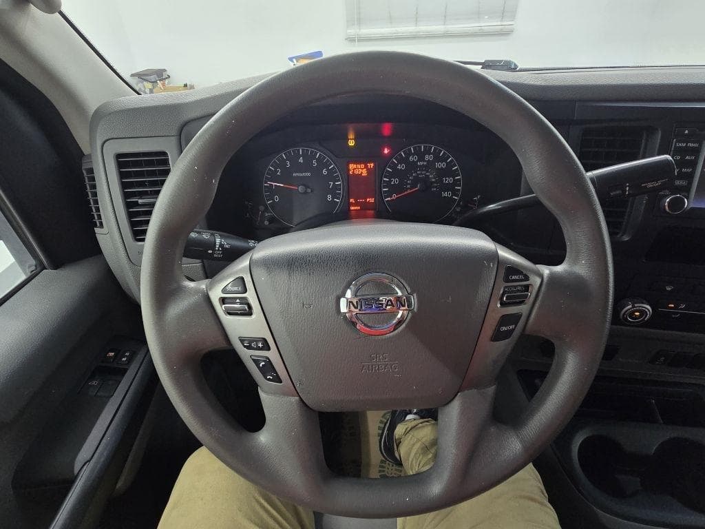 2017 Nissan NV - Image 17