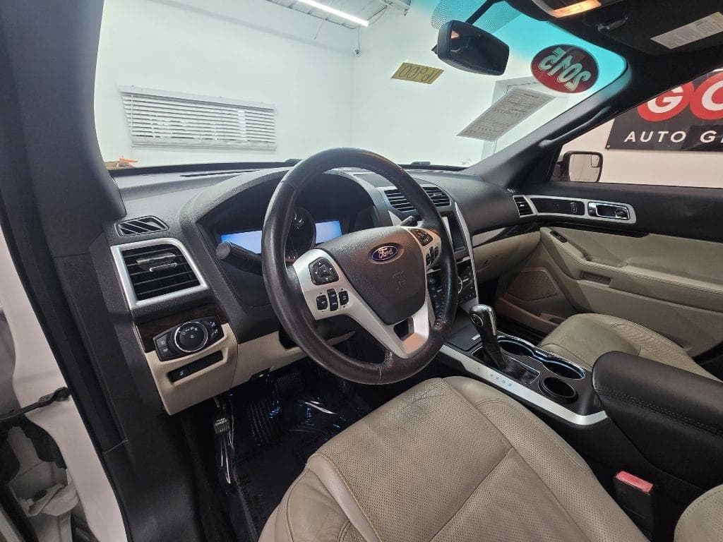 2015 FORD Explorer - Image 8