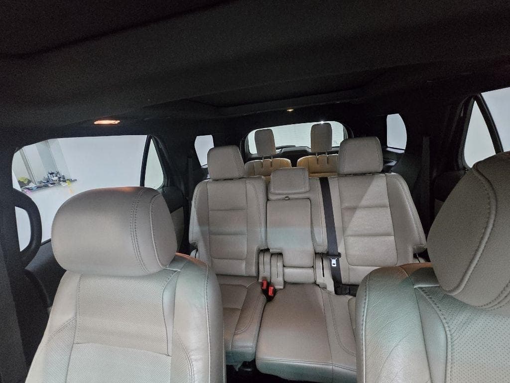 2015 FORD Explorer - Image 9