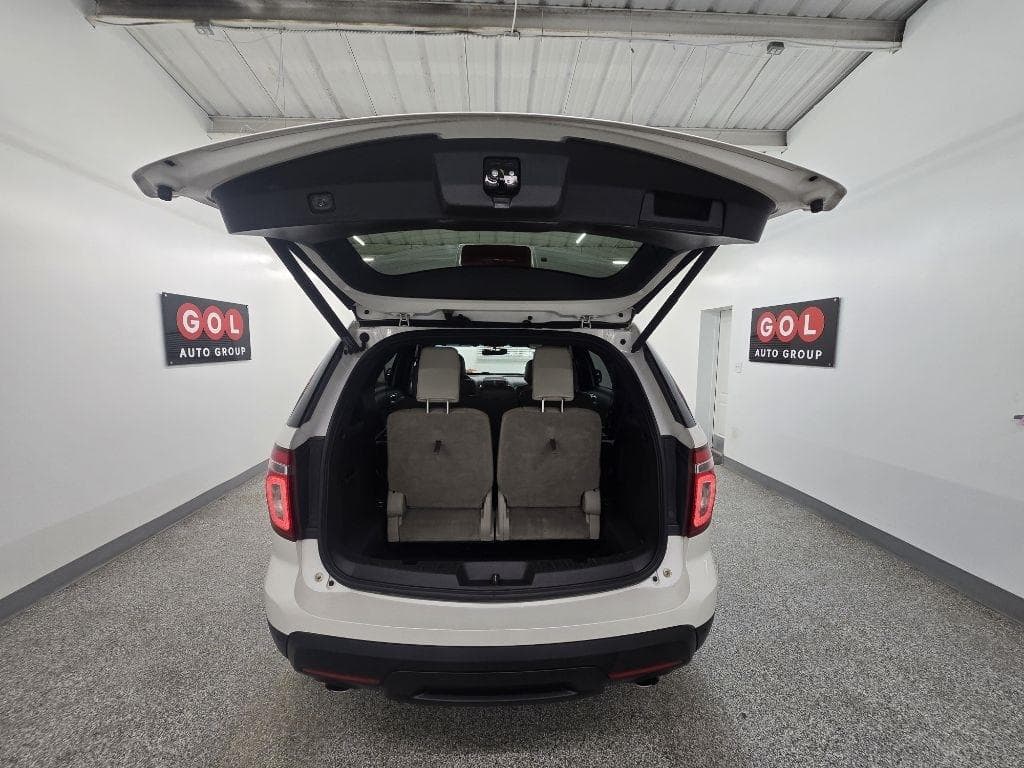 2015 FORD Explorer - Image 14